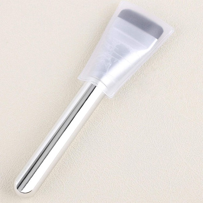 Silver Flat Top Foundation Brush