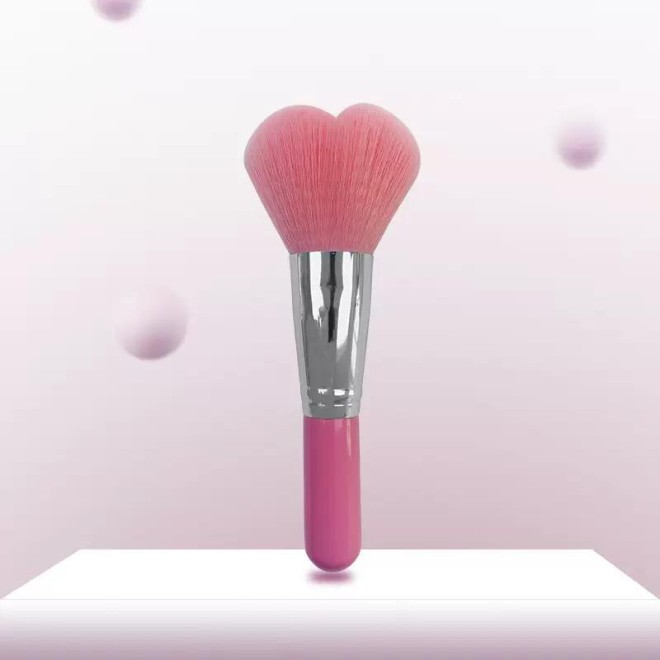 Soft Fluffy Single Blush Brush Daily Makeup Essential