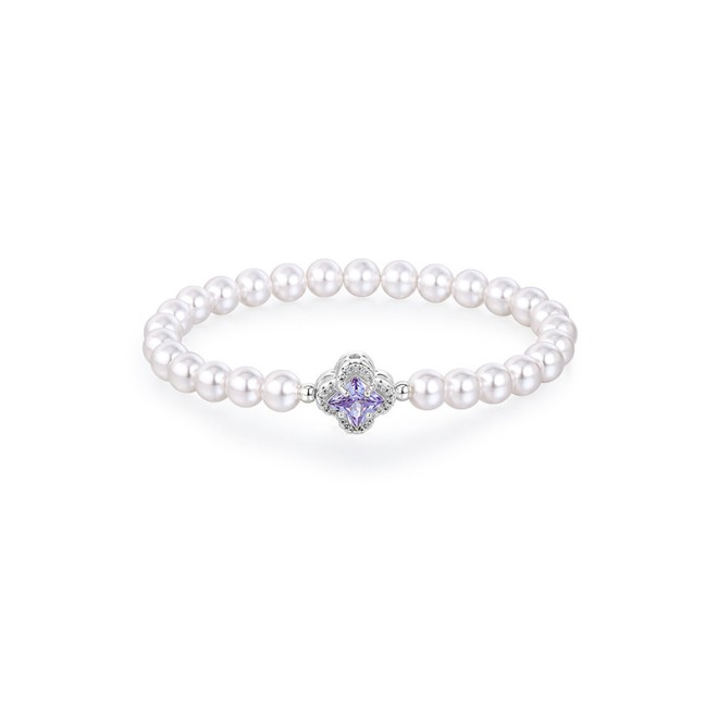 Four-Leaf Clover Pearl Beaded Bracelet