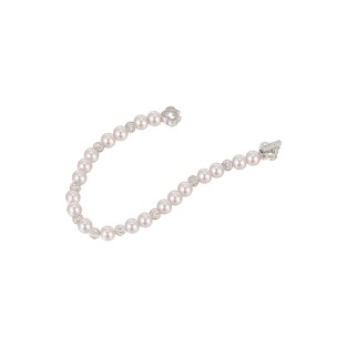 Elegant Pearl Beaded Bracelet