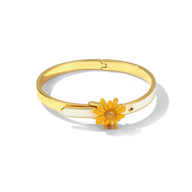 Flower and Bee Theme Adjustable Bracelet