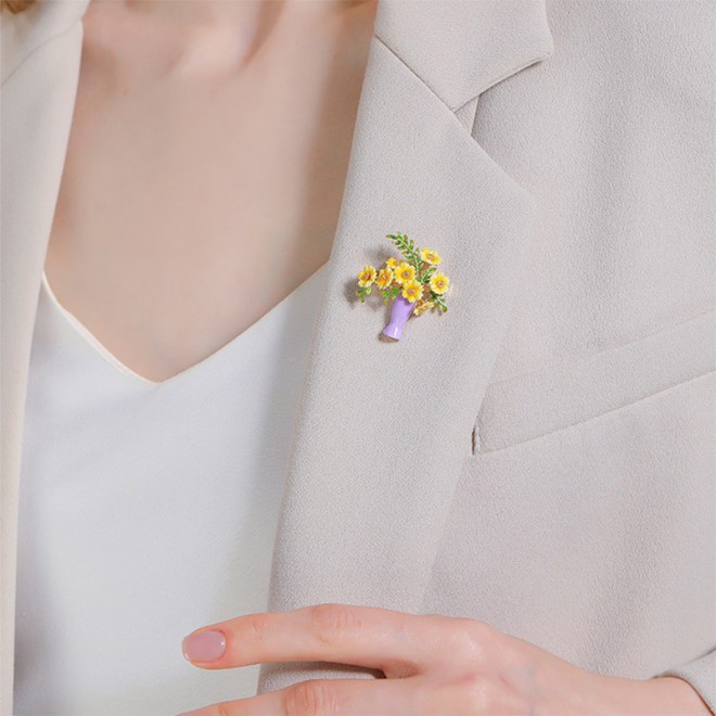 Sunflower Brooch Exquisite Design Corsage