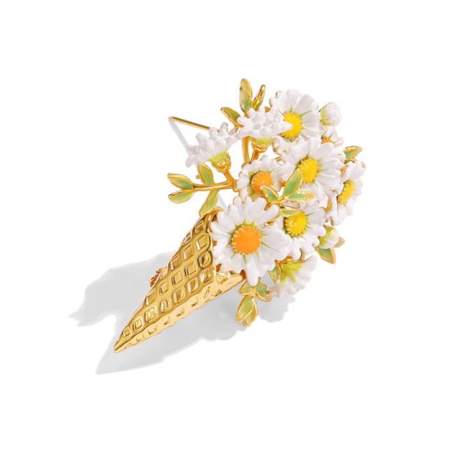 Enamel Daisy Design Brooch
