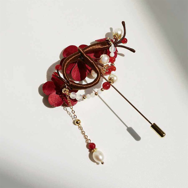 Intangible Cultural Heritage Velvet Flower Brooch