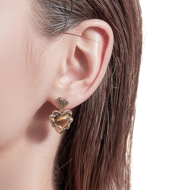 Original Design Nostalgic Series Heart Earrings
