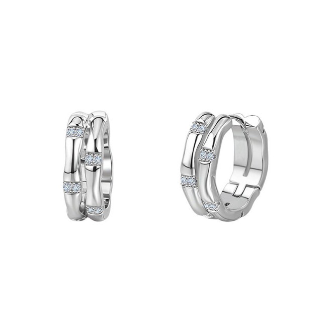 Double Layer Interlocking Sparkling Diamond Ear Studs