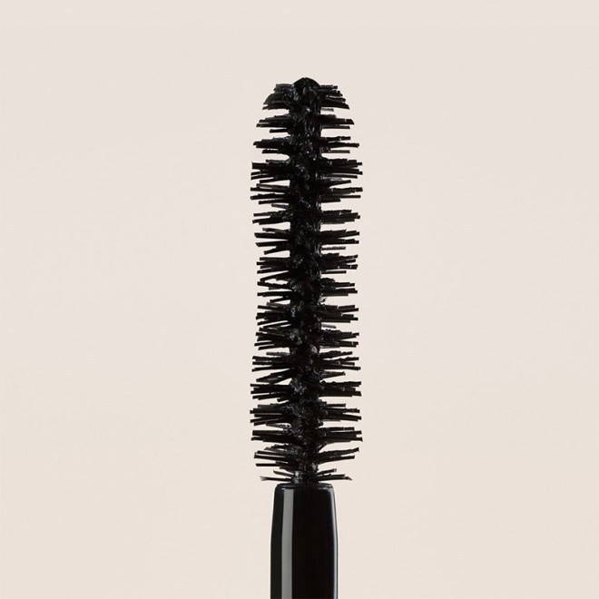 Universal Volumizing Mascara