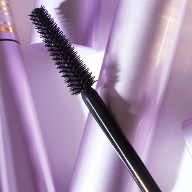 Long-lasting Vegan Waterproof Mascara