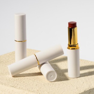 Brightening Gloss Vegan Lip Gloss Plumping and Pinkish, Mineral Oil Free