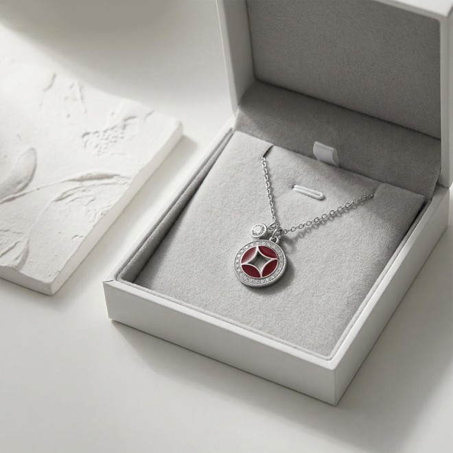 Minimalist Style High Zirconia Sterling Silver Necklace