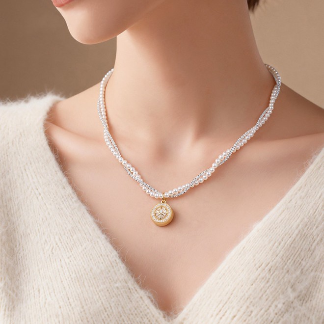 French Eight-Pointed Star Compass Pearl Collarbone Necklace