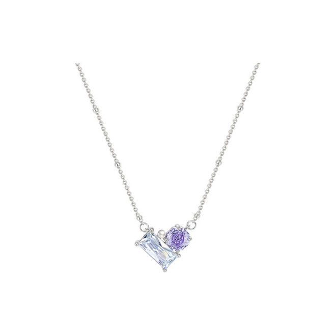Sugar Cube Rose Pearl Collarbone Necklace
