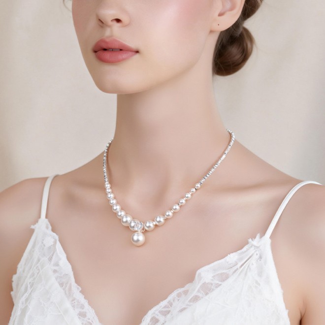 Pearl Crushed Silver Water Wave Chain Collarbone Necklace