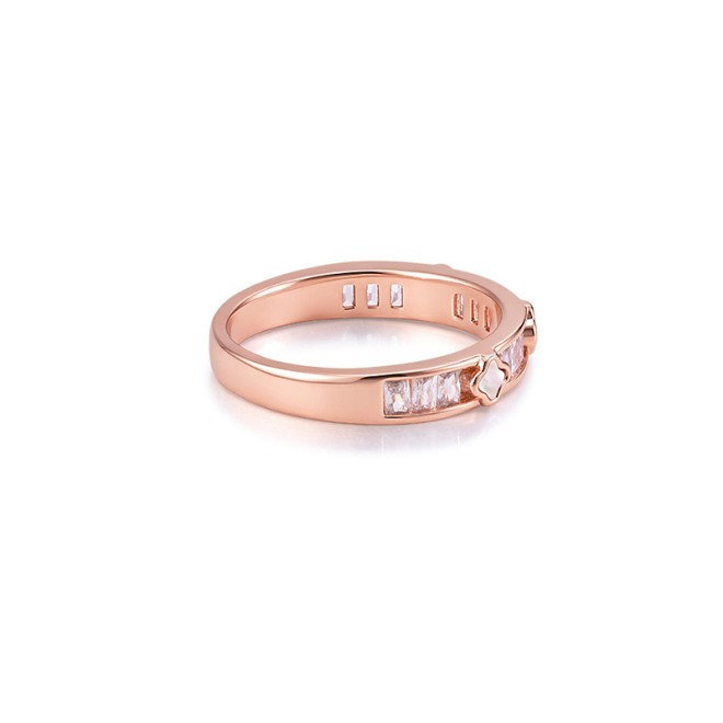 Four-Leaf Clover Row Diamond Simple Ring